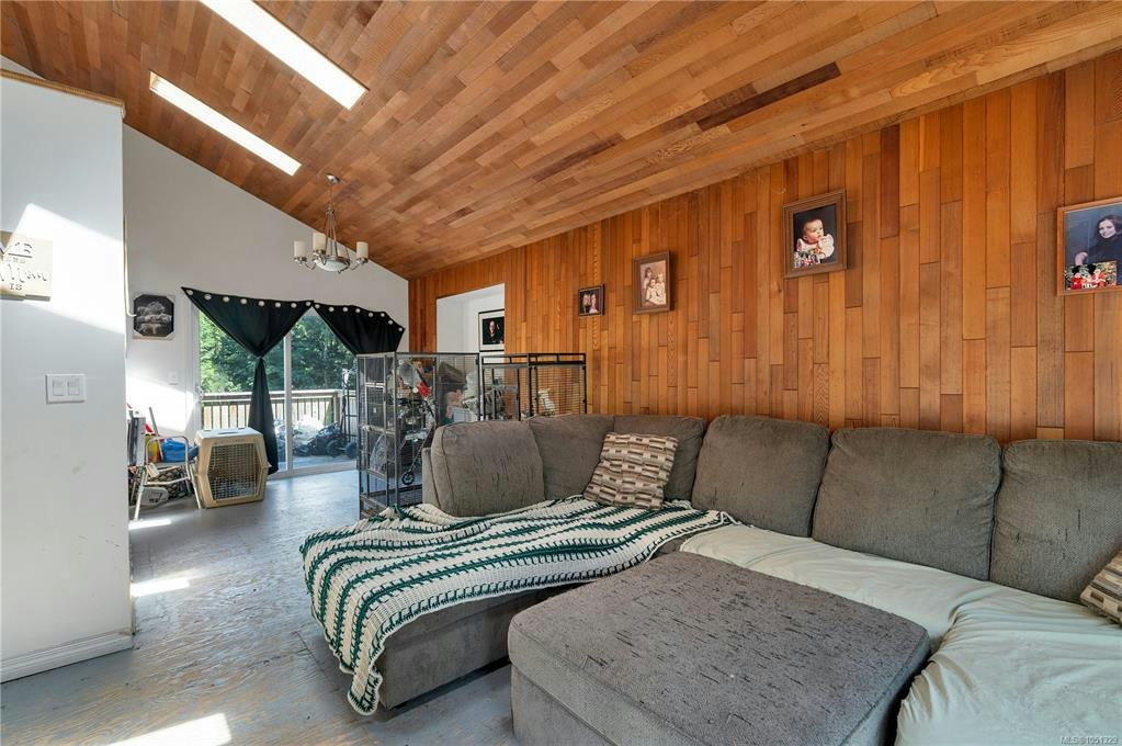 1376 Hooley Road, Quadra Island, BC, V0P 1N0 - 8