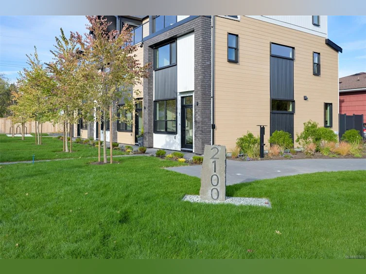 2-2100 Allenby Street, Oak Bay, BC, V8R 3C3 - 63