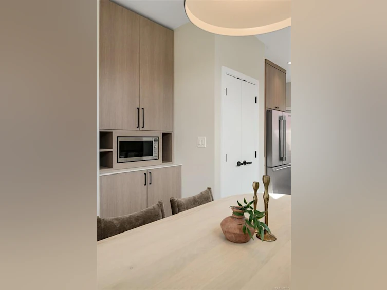 2-2100 Allenby Street, Oak Bay, BC, V8R 3C3 - 24