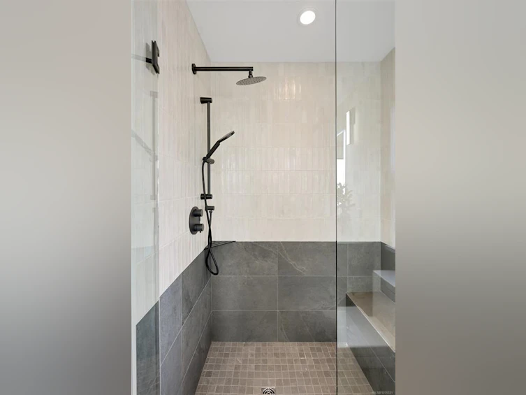 2-2100 Allenby Street, Oak Bay, BC, V8R 3C3 - 34