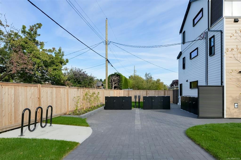 2-2100 Allenby Street, Oak Bay, BC, V8R 3C3 - 60