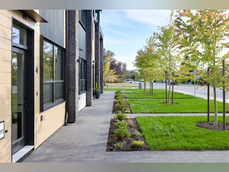 2-2100 Allenby Street, Oak Bay, BC, V8R 3C3 - 61