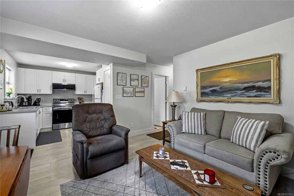 513 Martina Way, Nanaimo, BC, V9T 0E2 - 14