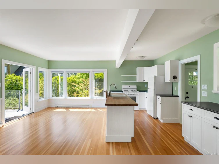 389 Moses Point Road, North Saanich, BC, V8L 5L9 - 20