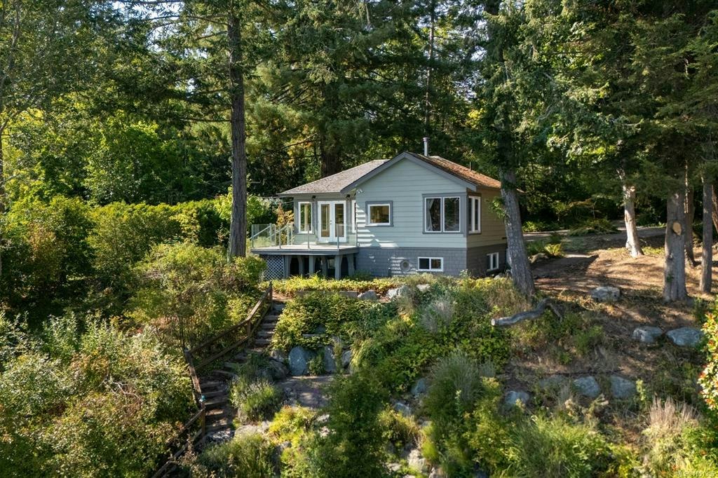 389 Moses Point Road, North Saanich, BC, V8L 5L9 - 43