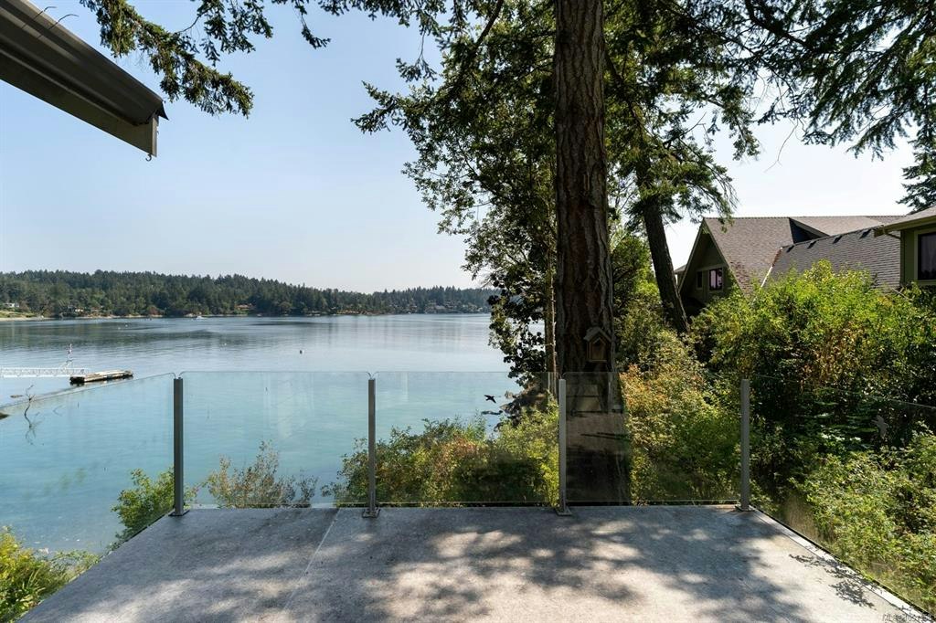 389 Moses Point Road, North Saanich, BC, V8L 5L9 - 14