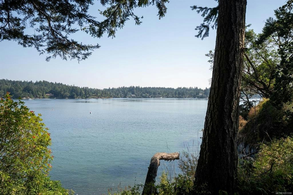 389 Moses Point Road, North Saanich, BC, V8L 5L9 - 36