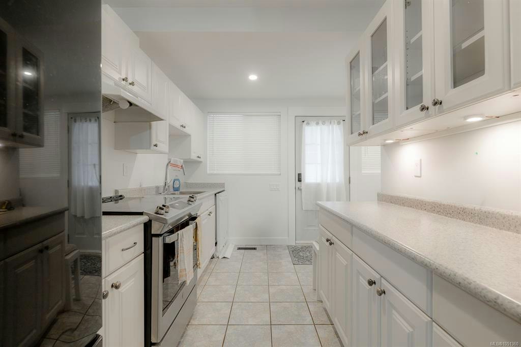 15 Fourth Street, Nanaimo, BC, V9R 1S6 - 8