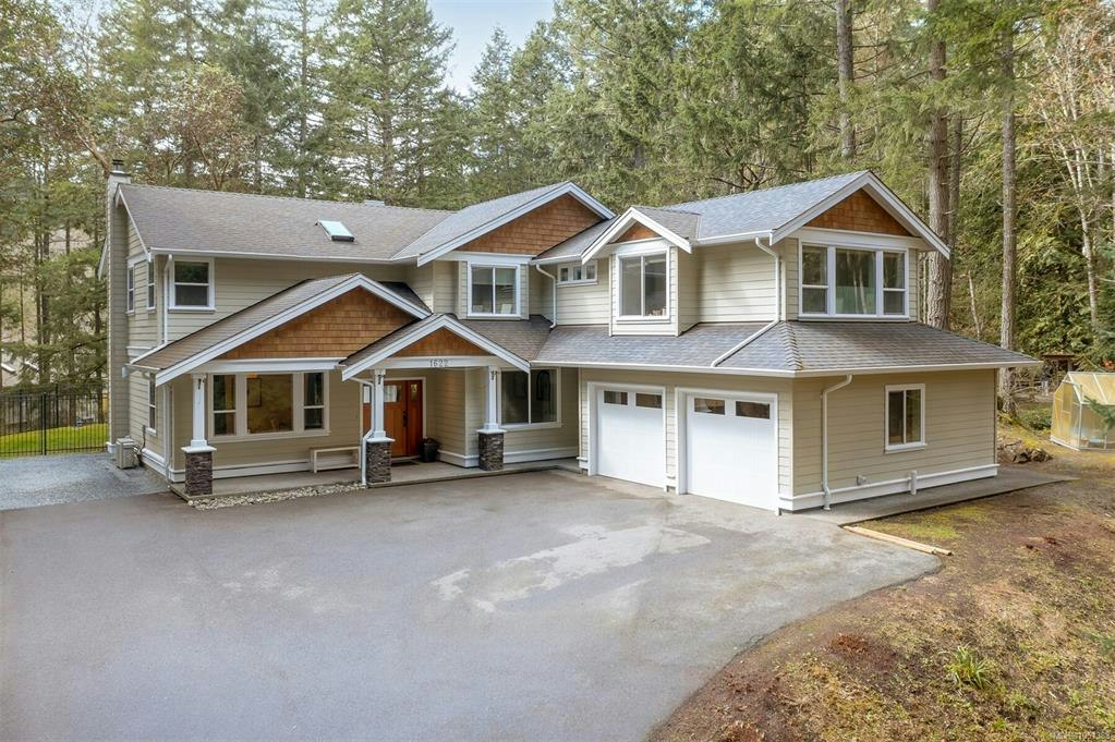 1622 Millstream Road, Highlands, BC, V9B 6G4