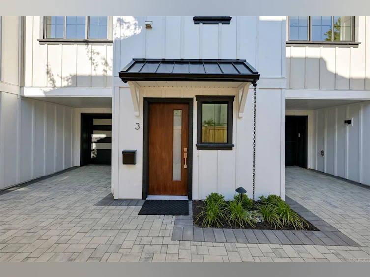 3-2268 Bowker Avenue, Oak Bay, BC, V8R 2E4 - 3
