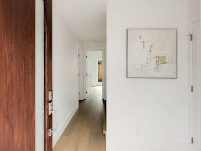 3-2268 Bowker Avenue - 4