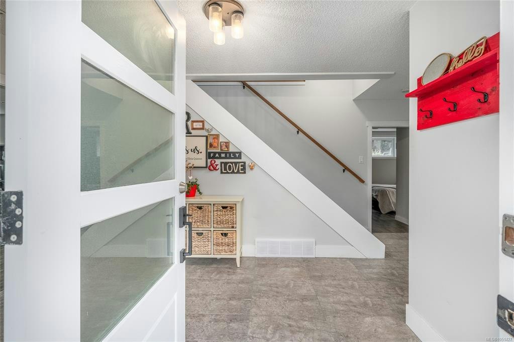 262 Villa Road - 4