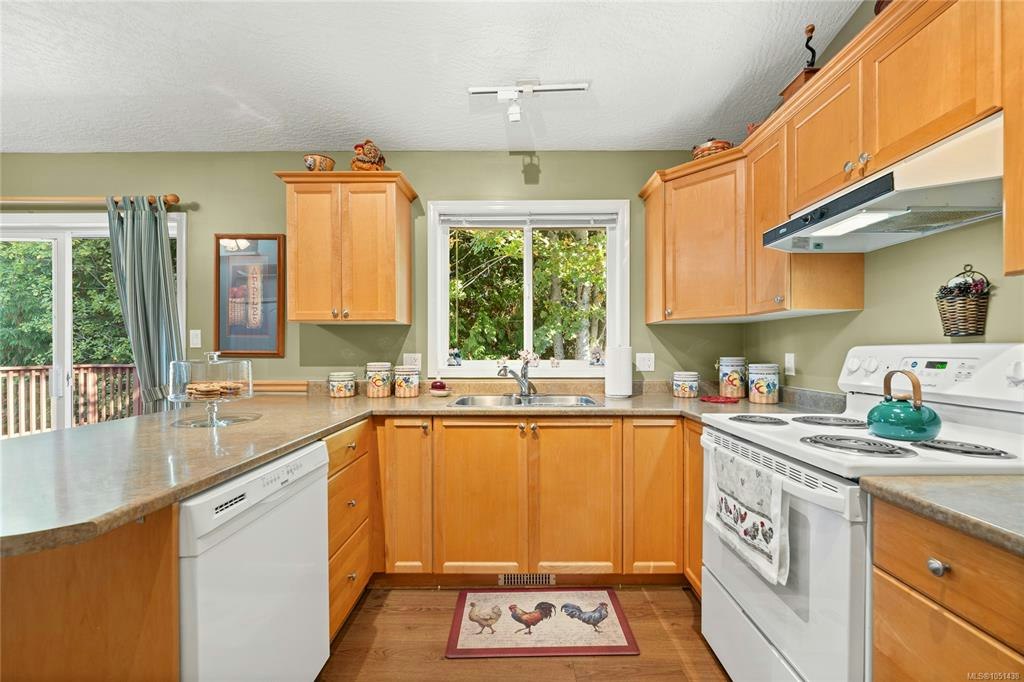 1241 Mckinley Road, Ladysmith, BC, V9G 1R2 - 17