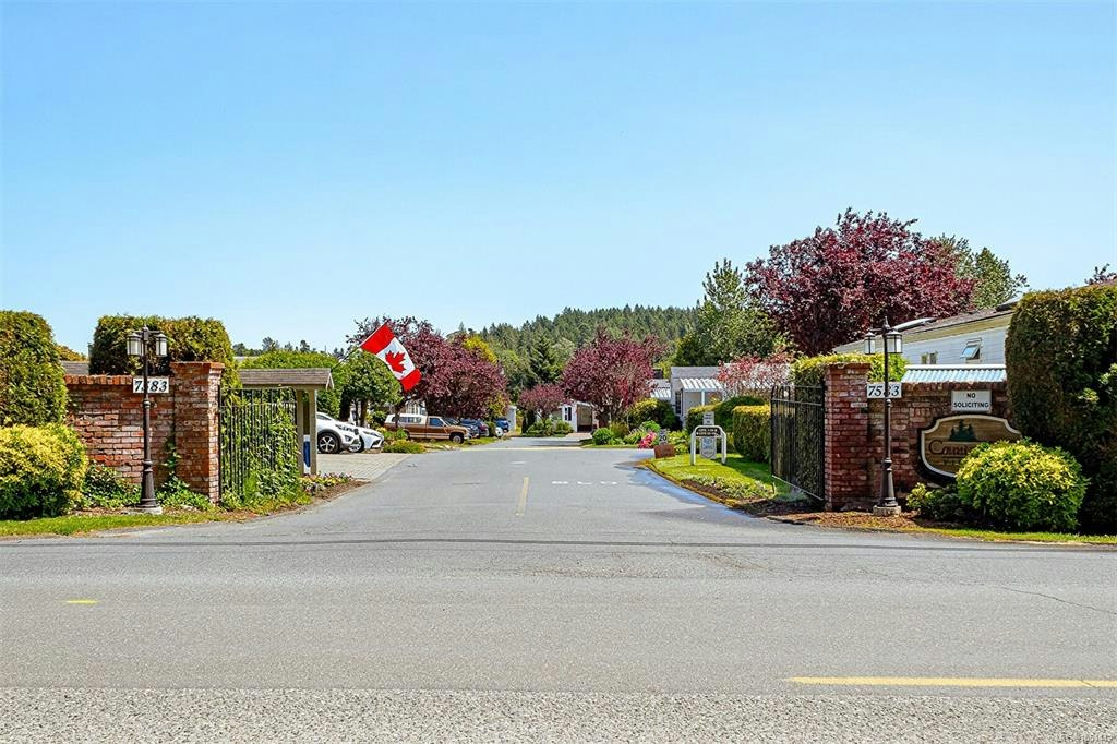 23-7583 Central Saanich Road, Central Saanich, BC, V8M 2B6 - 2