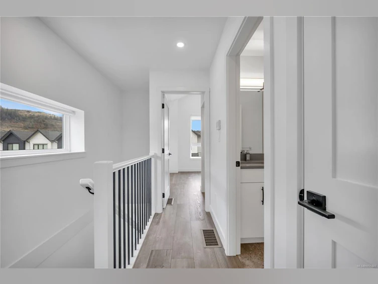 1036 Boxcar Close, Langford, BC, V9B 0Y4 - 5