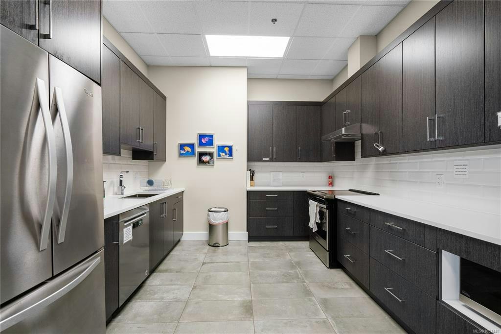 205-741 Travino Lane, Saanich, BC, V8Z 0G3 - 47