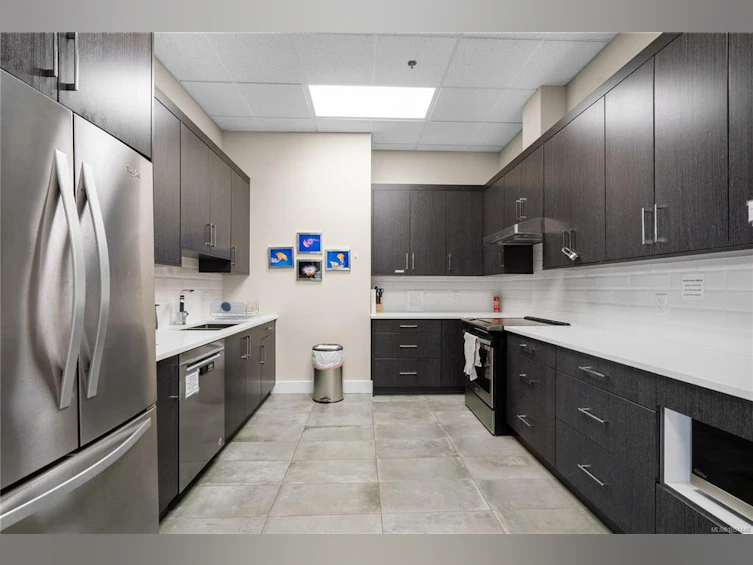 205-741 Travino Lane, Saanich, BC, V8Z 0G3 - 47