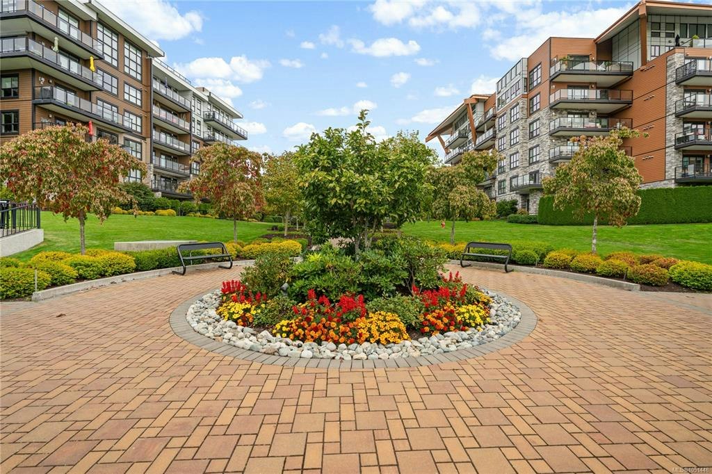 205-741 Travino Lane, Saanich, BC, V8Z 0G3 - 52