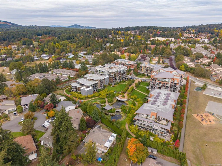 205-741 Travino Lane, Saanich, BC, V8Z 0G3 - 71