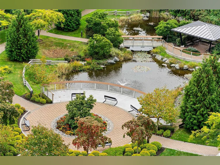 205-741 Travino Lane, Saanich, BC, V8Z 0G3 - 55