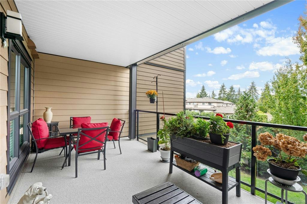 205-741 Travino Lane, Saanich, BC, V8Z 0G3 - 17