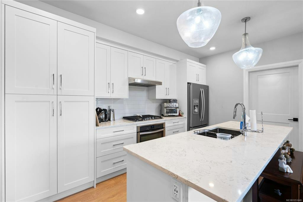 205-741 Travino Lane, Saanich, BC, V8Z 0G3 - 15