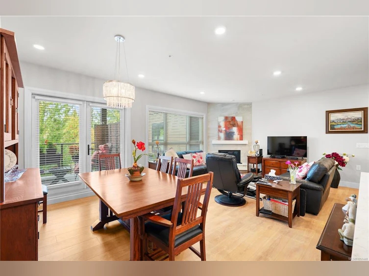 205-741 Travino Lane, Saanich, BC, V8Z 0G3 - 3