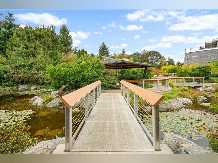 205-741 Travino Lane, Saanich, BC, V8Z 0G3 - 57