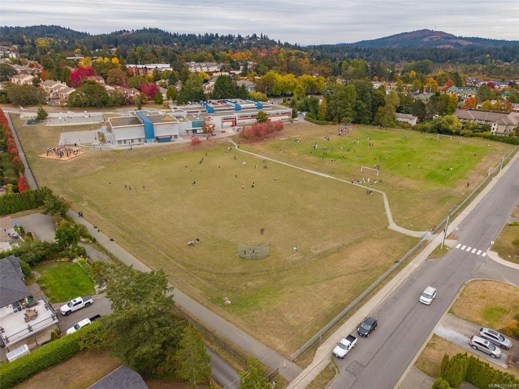 205-741 Travino Lane, Saanich, BC, V8Z 0G3 - 75