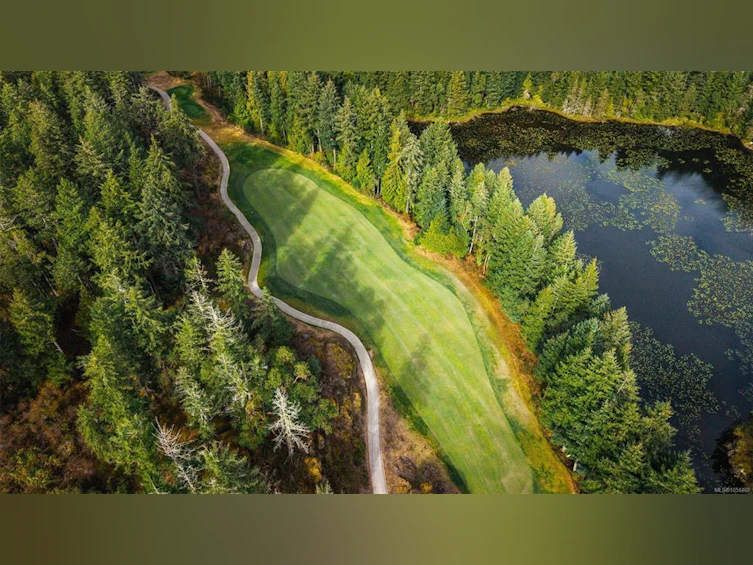1870 Millstream Road, Highlands, BC, V9B 6E2 - 13