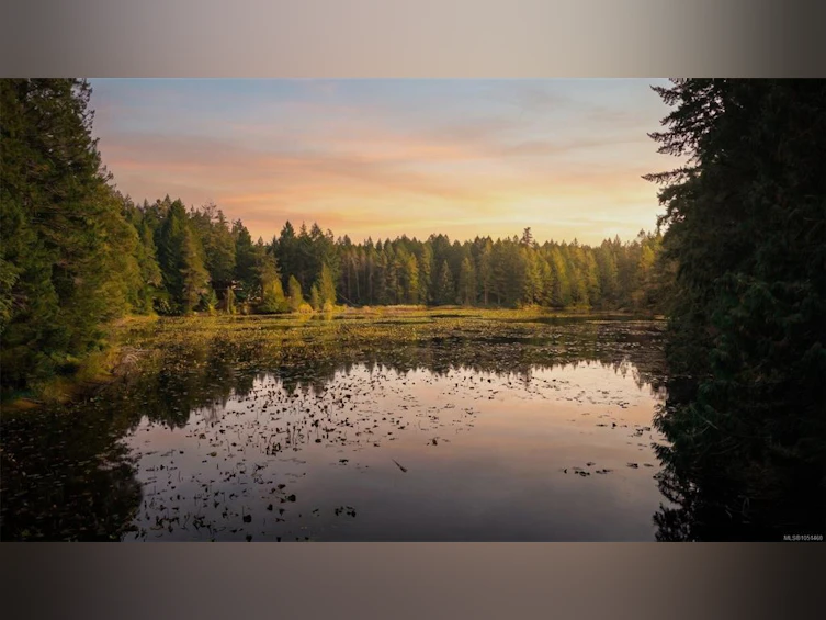 1870 Millstream Road, Highlands, BC, V9B 6E2