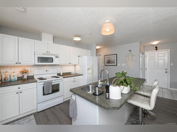 303-129 Back Road, Courtenay, BC, V9N 3W5 - 18