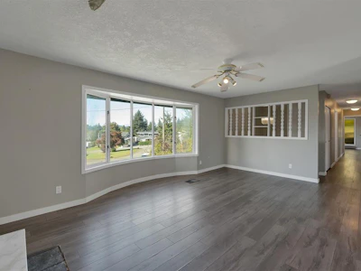 531 Savary Crescent - 4
