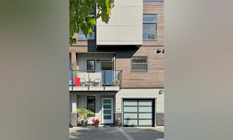 104-3999 Cedar Hill Road