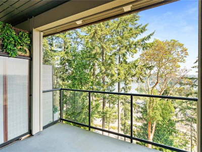 313-1145 Sikorsky Road - 2