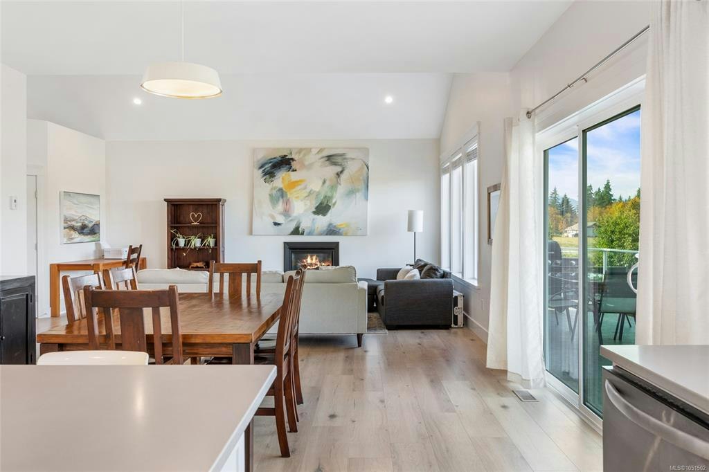 3372 Marygrove Drive, Courtenay, BC, V9N 0E7 - 11