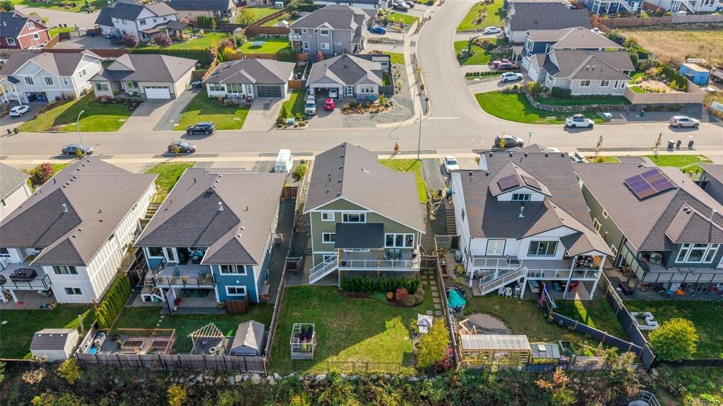 3372 Marygrove Drive, Courtenay, BC, V9N 0E7 - 37