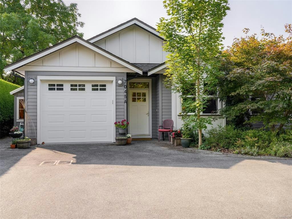 A-7045 Wallace Drive, Central Saanich, BC, V8M 1E9