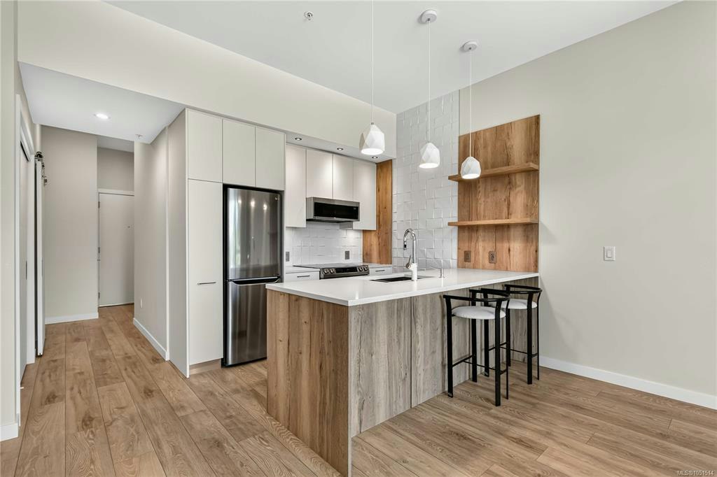 415-1588 North Dairy Road, Victoria, BC, V8T 3V4
