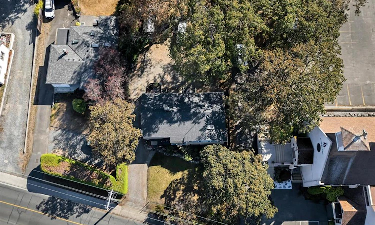 847 Old Esquimalt Road