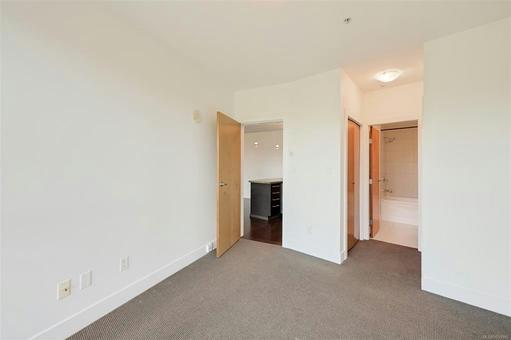 418-2745 Veterans Memorial Pkwy, Langford, BC, V9B 0H4 - 18