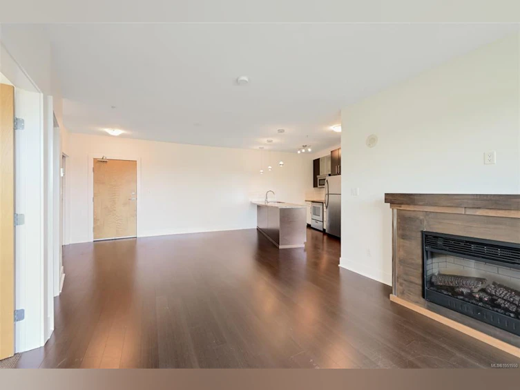 418-2745 Veterans Memorial Pkwy, Langford, BC, V9B 0H4 - 11