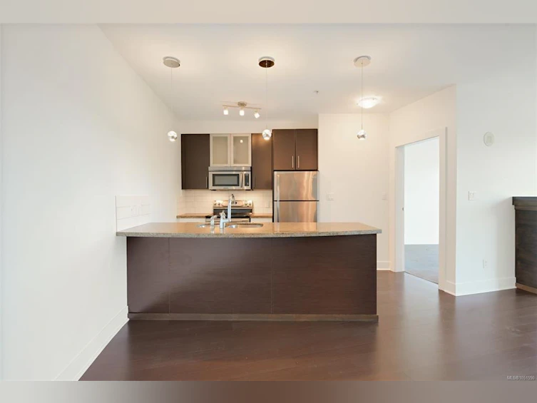 418-2745 Veterans Memorial Pkwy, Langford, BC, V9B 0H4 - 14