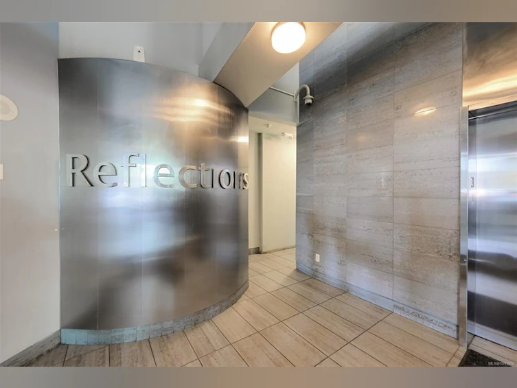 418-2745 Veterans Memorial Pkwy, Langford, BC, V9B 0H4 - 32