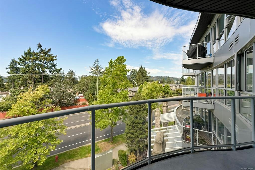 418-2745 Veterans Memorial Pkwy, Langford, BC, V9B 0H4 - 9