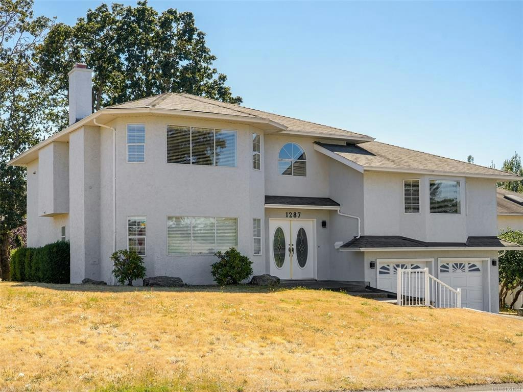 1287 Carmichael Court, Saanich, BC, V8Z 7B9 - 38