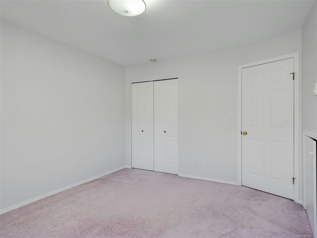1287 Carmichael Court, Saanich, BC, V8Z 7B9 - 22