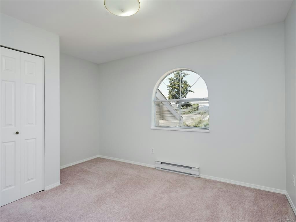1287 Carmichael Court, Saanich, BC, V8Z 7B9 - 24