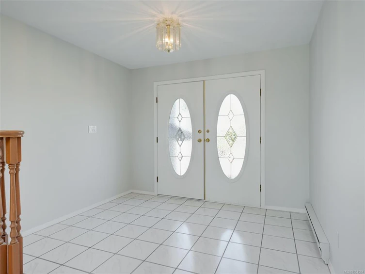 1287 Carmichael Court, Saanich, BC, V8Z 7B9 - 32