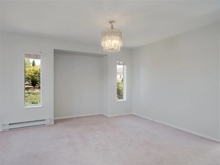1287 Carmichael Court, Saanich, BC, V8Z 7B9 - 8